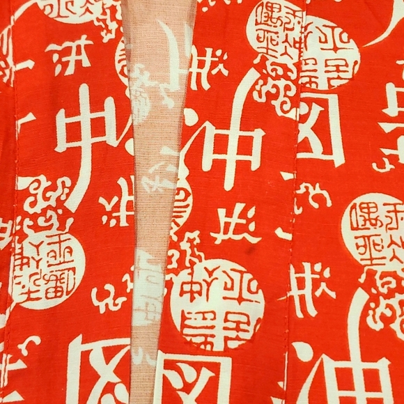 Red & White Kimono Style Robe - Picture 2 of 3